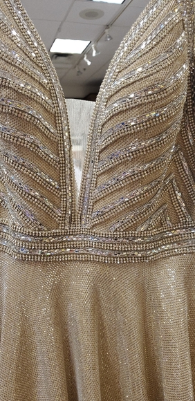 Evening/Prom gown - Picture 5 of 6